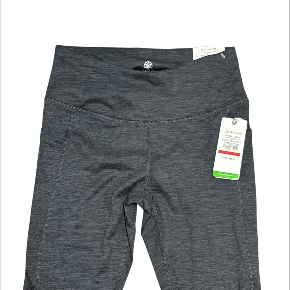NWT Gaiam OM 7/8 High Rise‎ Petal Marled Legging Allover In Black Heather Size S - Picture 2 of 8